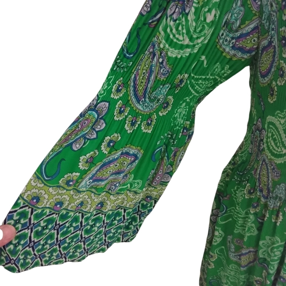 Emma & Michele Women L Colorful Paisley Bell Sleeve Pleated Knee Lenght Dress - Picture 4 of 8